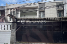 For Rent, Rumah di Tanjung Duren Utara