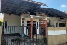 Rumah Jual Kota Pontianak Lokasi Jalan Petani