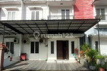 Rumah Jual 2 Lantai Lokasi Jalan Sungai Raya Dalam