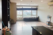 Apartemen Pantai Mutiara, Tower Damar 2+1 BR Unfurnished Bagus 96M²