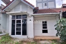 Sewa Rumah.di Golf Estate Arcadia/lavender