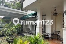 Dijual Rumah Luas di Bintaro Sektor 1 Jakarta Selatan