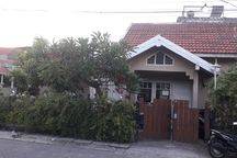 Rumah 3 Kamar Tidur di Gkb Manyar Gresik