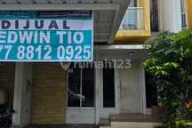 Jual Termurah Rumah Greenlake City 6X15 2Lt SHM Posisi Bagus