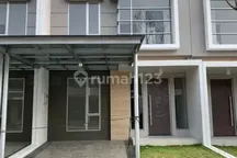 JUAL CEPAT Rumah PIK Golf Island 6x15 2lt RAPI TERMURAH