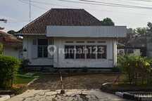 Rumah Classic dan Artistik Daerah Kota Baru Yogyakarta