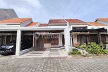 Rumah Second Lingkungan Cluster Dijual Di Kartasura Solo Barat