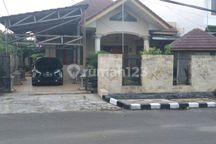 Rumah Graha Asri Serang Banten Tanah Luas Model Vintage