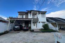 Rumah Nyaman 2 Lantai Lokasi Strategis di Griya Indah Kalidoni Palembang