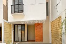 Takeover Credit rumah Baru Siap Huni Di Bojong Sari Depok