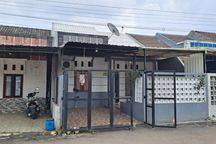 Rumah Kontrakan Bagus Unfurnished SHM Depok I, Depok