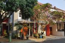 ​Rumah Cantik 2 Lantai Full Perabot - Keamanan 24 Jam di Cluster Elit Lor In Residence Solo