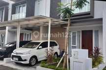 Sewa Rumah 2 Lantai Mewah Siap Huni di Perumahan Elite, Full Perabot Lengkap