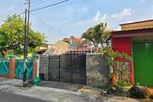 ​Rumah 2 Lantai Strategis di Kratonan Serengan Solo - Jual / Sewa