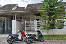 Rumah Siap Huni di Puri Safira Menganti Gresik Baratnya Surabaya