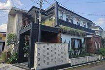 Rumah Cantik Bagus Posisi Hook Di Arcamanik Dekat Gor Sport Jabar