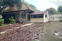 Jarang Ada!! Disewakan Rumah Cocok untuk Cafe, Resto di Area Dago