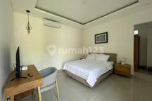 Brand New Villa In Berawa Canggu Is Waiting For You; Une Villa Neuve À Berawa Canggu Vous Attend; Brandneue Villa In Berawa Canggu Wartet Auf Sie; 位于 Berawa Canggu 的全新别墅恭候您的光临