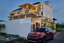 Fascinating 3 Bedroom Villa with Fully Furnished at Ungasan Uluwatu Bali