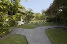 For Lease Dude, Huge 3Br Villa In East Denpasarjjust Perfect For Escape From War