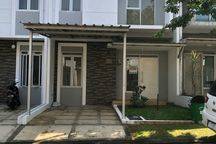 Disewa Rumah Siap Huni 2lantai Serpong@natura City