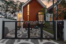 Disewakan Rumah Siap Huni Full Furnished di Greenland