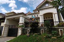 Tinggal Angkat Koper! Rumah Disewakan Siap Huni Semi Furnished Dekat Ma Cung dan Elpico