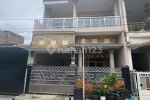 Disewakan Rumah 2 Lantai Full Furnished di Sawojajar 2 Malang