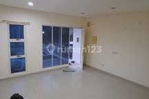 Dijual Rumah Cantik di Golf Lake Resodence