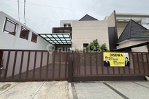 Disewa Rumah Mewah - Kota Cirebon