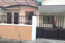 RUMAH DI GEDANGAN SOLO BARU