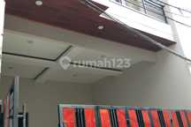 Di Jual Rumah Cluster Utan Kayu Jakarta Timur