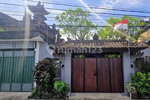 Rumah Nyaman di Lokasi Premium, 5Kt 2.5Km, Sewa Jangka Panjang - Jl Gn Patas, Padang Sambian Kelod