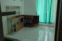 DISEWAKAN APARTEMEN PODOMORO GOLF VIEW SEMI FURNISH LANTAI BAWAH