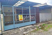 RUMAH SIAP HUNI KAWASAN ELITE SOLOBARU