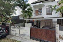 [AMR-041.BYM] Rumah Sewa Strategis 3 Kamar di Jalan Bung Tomo Gatsu Barat Denpasar