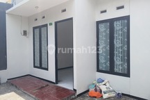 Disewakan Rumah di Permata Gmr,Menganti,Gresik
