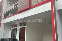 Rumah 4KT yang nyaman di daerah Batu Ampar Kramat Jati