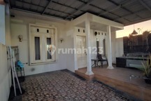 Rumah Siap Huni Harga Menarik di Permata Karisma, Garut Kota.