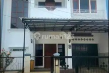 Rumah Siap Huni di Komplek Taman Mutiara, Cimahi.