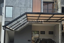Rumah Minimalis Modern di Komplek Romansa Kolmas Residence.