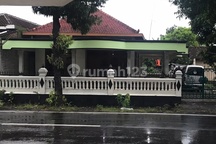 Rumah Di Jalan Utama Delanggu
