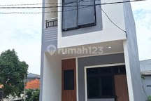 Rumah Syariah, 2 Lantai, di Cilodong, Depok