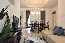 Rumah Siap Huni, Semi Furnished , Tanah 200 M2