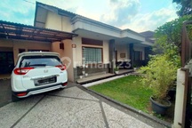 Rumah Bagus Semi Furnished di Bumi Kopo Kencana Bandung Kota
