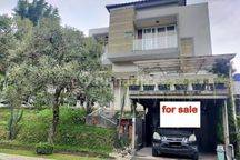 Rumah Murah Bagus Full Furnished di Cluster Di Cigadung, Bandung