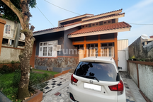 Rumah Bagus Strategis di Pinggir Jalan Raya, Cimahi Utara