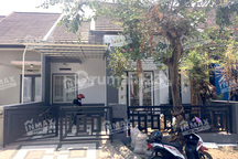 Rumah Lokasi Bagus, Daerah Permata Jingga, Bangunan Terawat, Lingkungan Aman Dan Nyaman