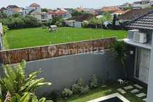 For Sale Villa Ready Unit 3Br Privat Pool Startegis Location Kerobokan