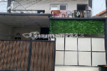 A House With A Neat Environment At Jimbaran